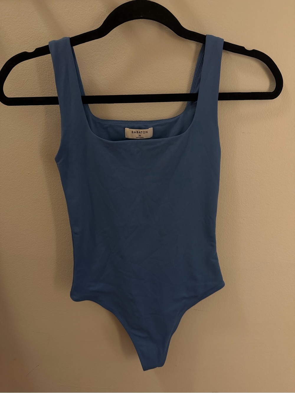 Babaton Aritzia bodysuit Square Neck size XS
